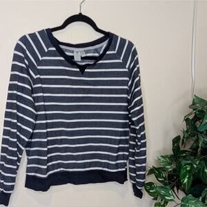 Aventura Savita Sweatshirt Size Medium